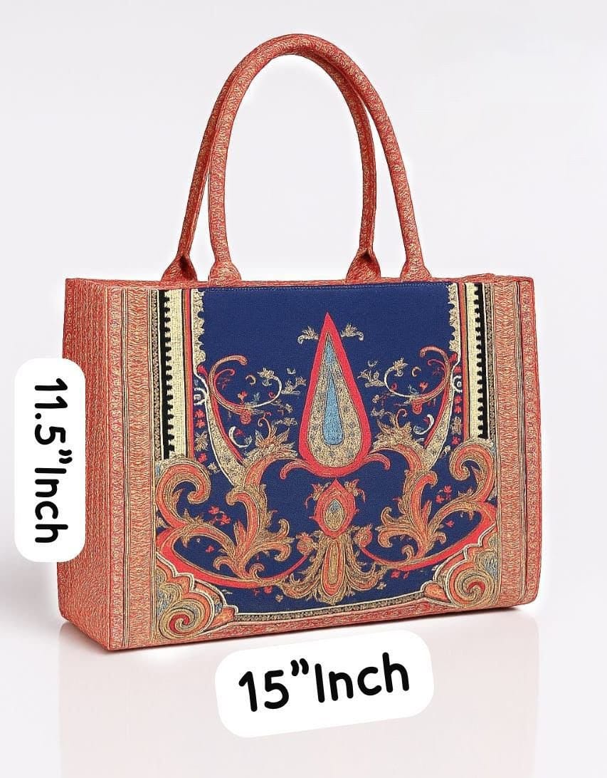 High Quality Bag With Unique Print  For Girls